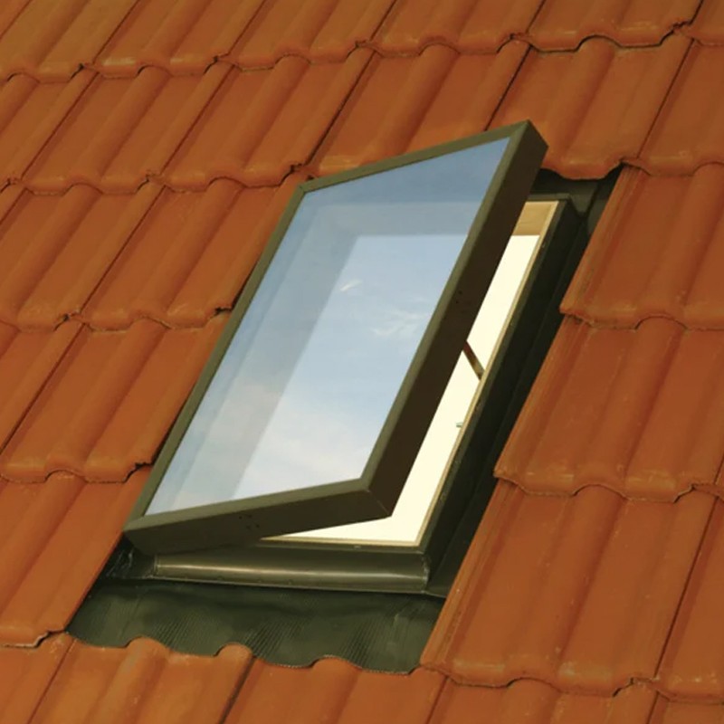 Lucernario da tetto Dakota Fenstro 450x550mm con apertura laterale o verticale Dakota - 2 Lucernario da tetto Dakota Fenstro 450x550mm con apertura laterale o verticale Dakota - 2