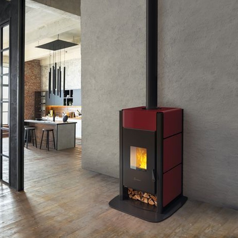 Stufa a legna ermetica TermoVana Alba 12 Rossa con focolaio alte prestazioni, 12kW Termovana - 4 Stufa a legna ermetica TermoVana Alba 12 Rossa con focolaio alte prestazioni, 12kW Termovana - 4