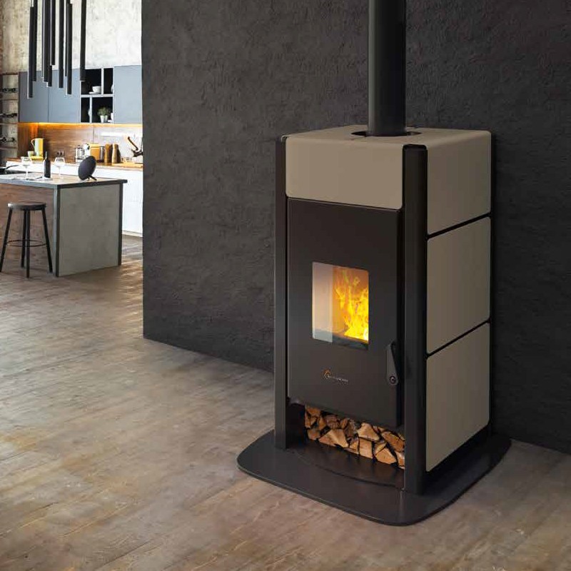 Stufa a legna ermetica TermoVana Alba 12 Tortora con focolaio alte prestazioni, 12kW Termovana - 4 Stufa a legna ermetica TermoVana Alba 12 Tortora con focolaio alte prestazioni, 12kW Termovana - 4