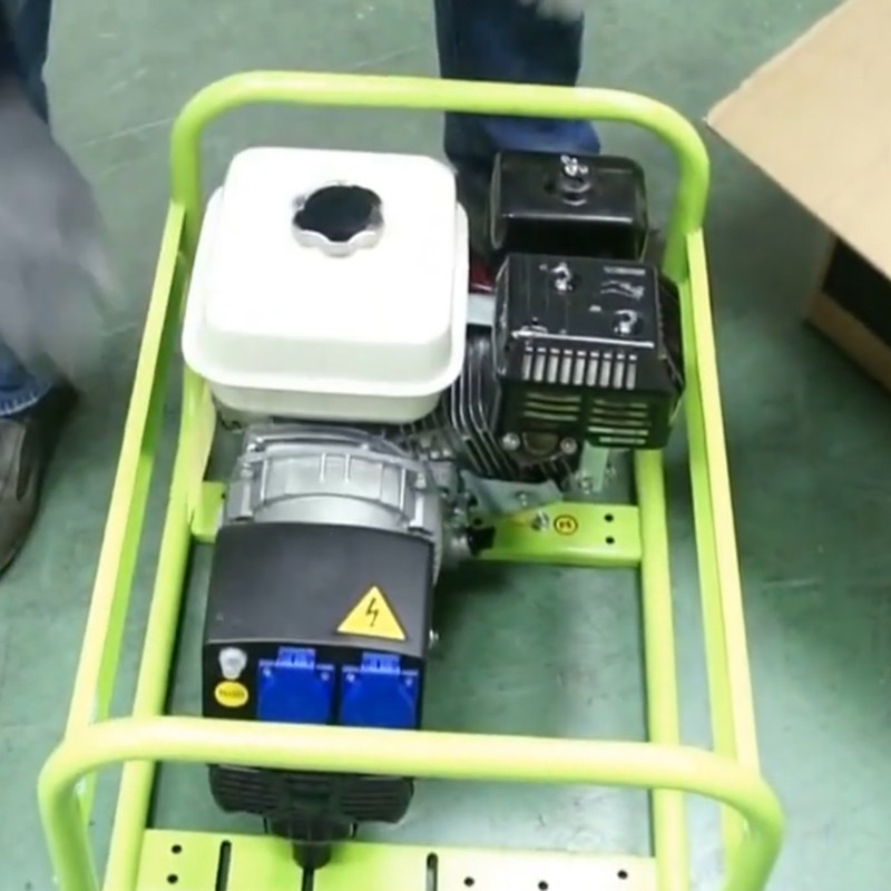Generatore di corrente a benzina Pramac E3200 Monofase 2.6kW Pramac - 2 Generatore di corrente a benzina Pramac E3200 Monofase 2.6kW Pramac - 2