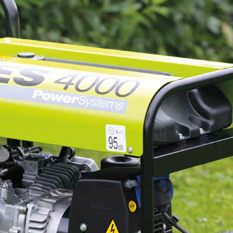 Generatore di corrente a benzina Pramac ES8000 Trifase 6.6kW con regolatore automatico tensione Pramac - 6 Generatore di corrente a benzina Pramac ES8000 Trifase 6.6kW con regolatore automatico tensione Pramac - 6