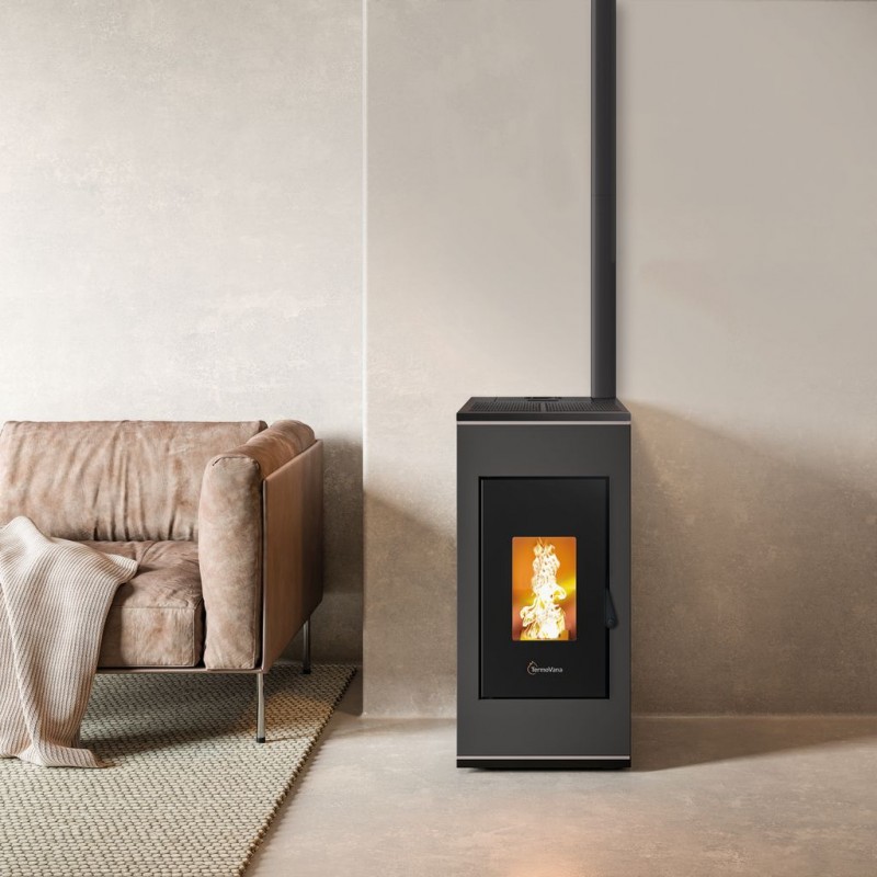 Stufa a pellet ermetica TermoVana Sofia 9 UP Grafite Opaco con uscita fumi superiore, 8kW Stufa a pellet ermetica TermoVana Sofia 9 UP Grafite Opaco con uscita fumi superiore, 8kW